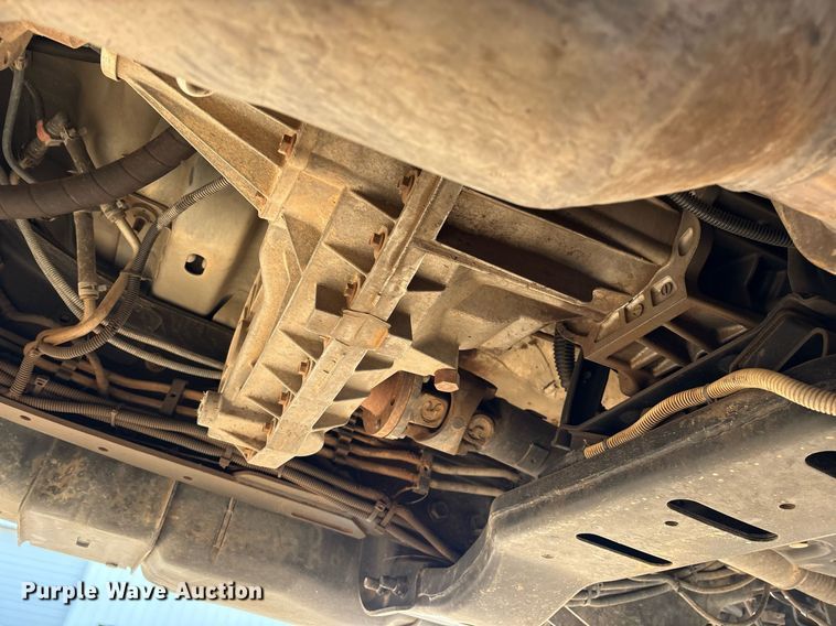 image for item DX8049 2011 Dodge Ram 5500 bucket truck