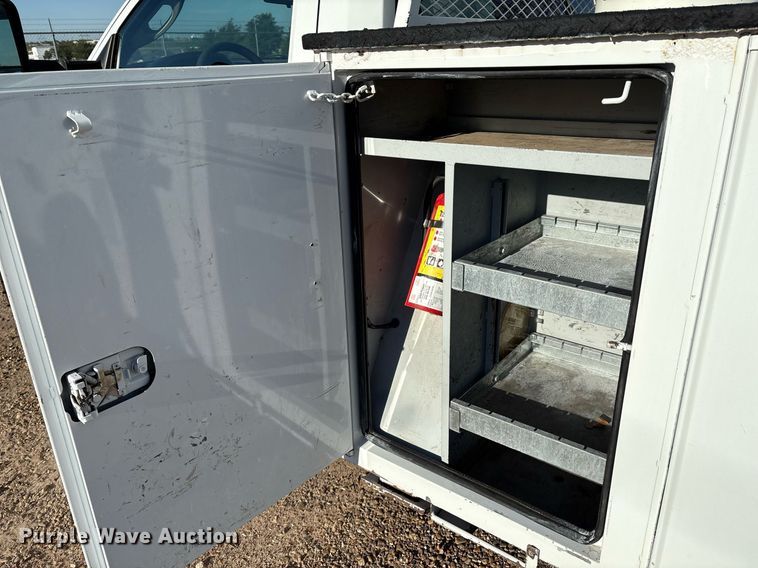 image for item DX8049 2011 Dodge Ram 5500 bucket truck