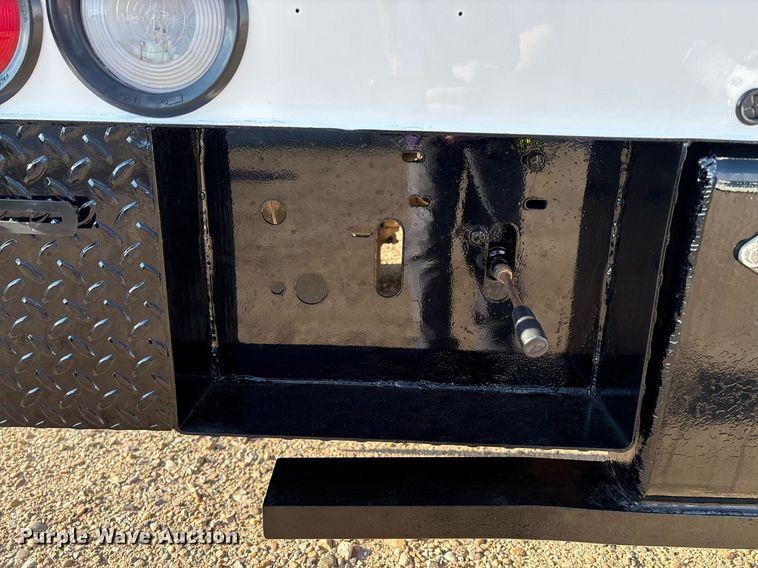 image for item DX8049 2011 Dodge Ram 5500 bucket truck