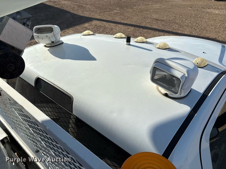 image for item DX8049 2011 Dodge Ram 5500 bucket truck