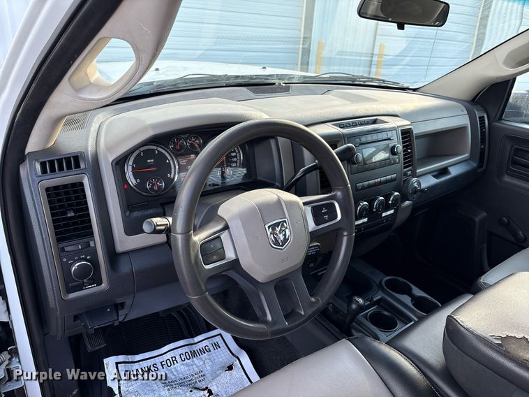 image for item DX8049 2011 Dodge Ram 5500 bucket truck