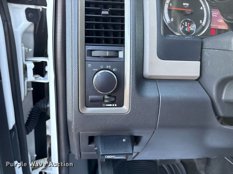 image for item DX8049 2011 Dodge Ram 5500 bucket truck