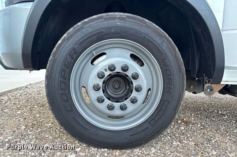 image for item DX8049 2011 Dodge Ram 5500 bucket truck