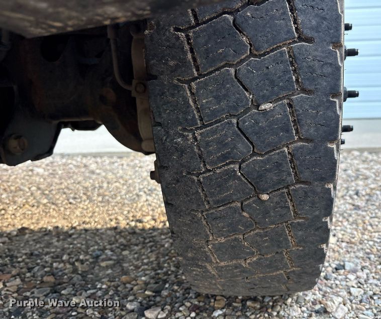 image for item DX8049 2011 Dodge Ram 5500 bucket truck