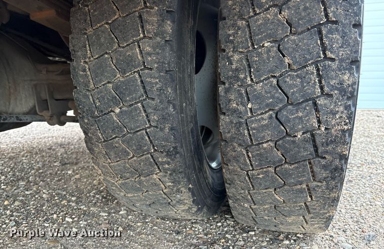 image for item DX8049 2011 Dodge Ram 5500 bucket truck