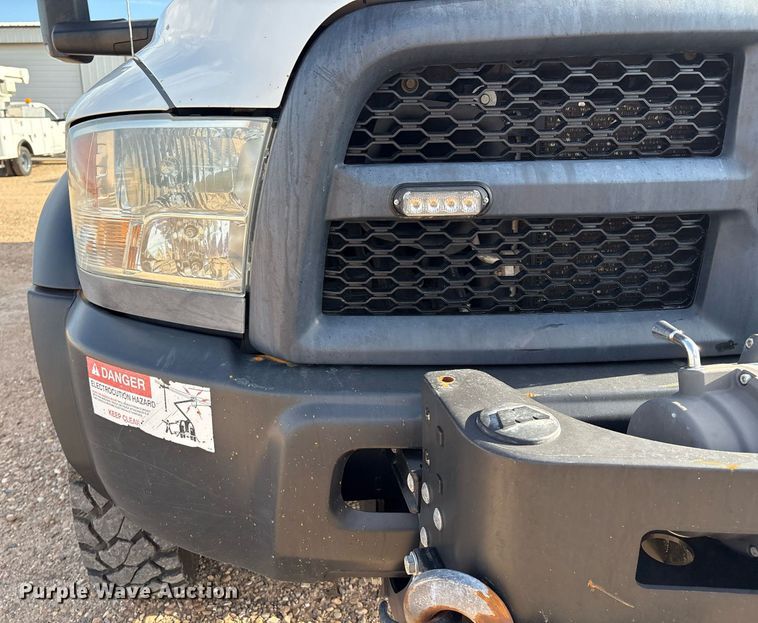 image for item DX8050 2014 Dodge Ram 5500 bucket truck