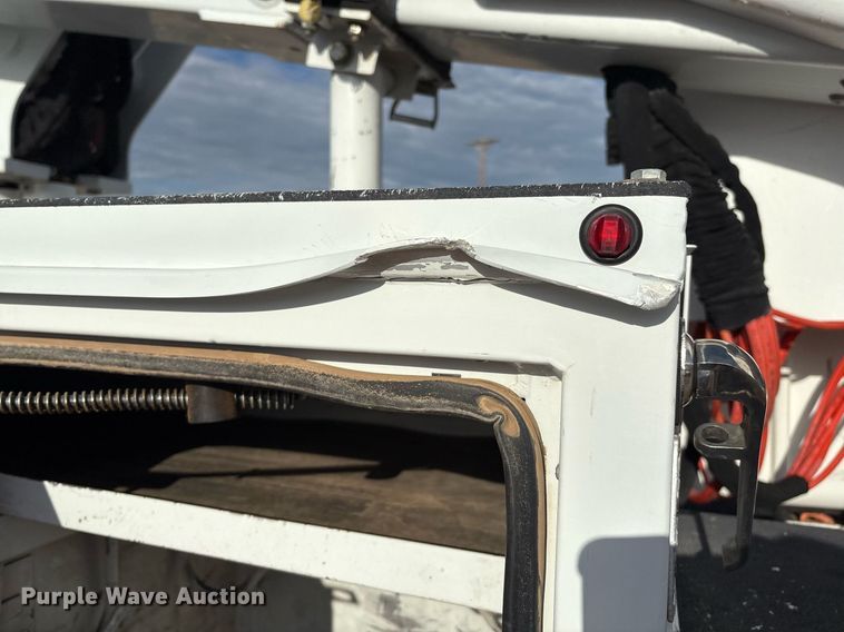 image for item DX8050 2014 Dodge Ram 5500 bucket truck