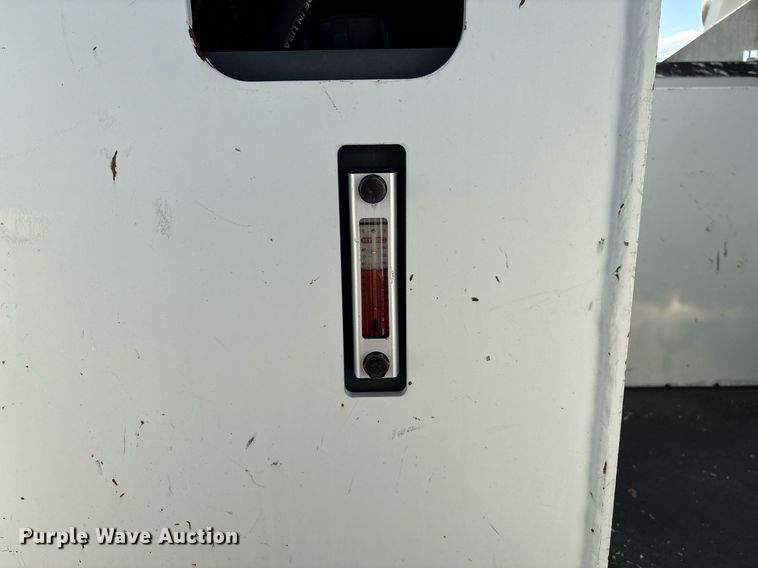 image for item DX8050 2014 Dodge Ram 5500 bucket truck