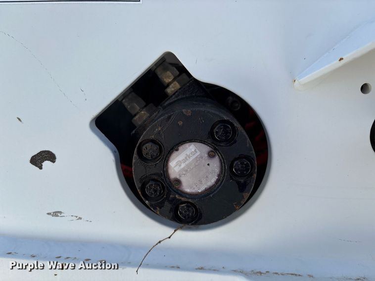 image for item DX8050 2014 Dodge Ram 5500 bucket truck