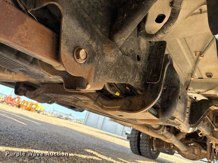 image for item DX8050 2014 Dodge Ram 5500 bucket truck