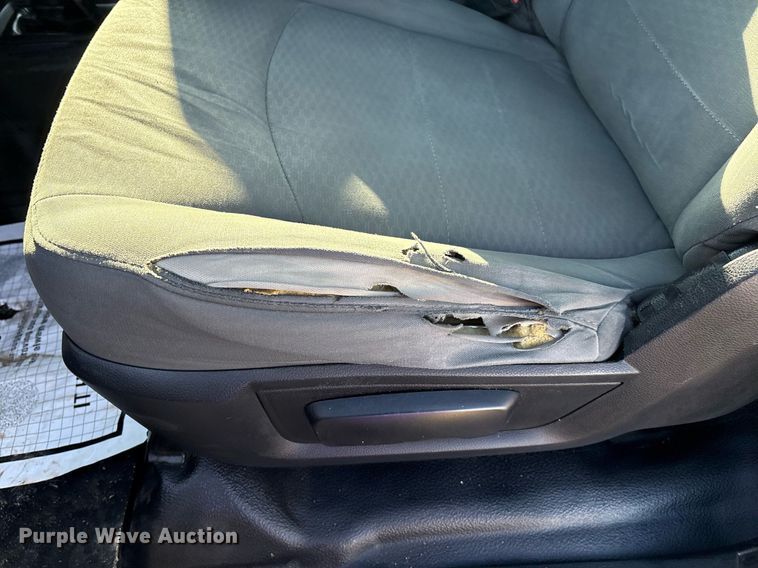 image for item DX8050 2014 Dodge Ram 5500 bucket truck