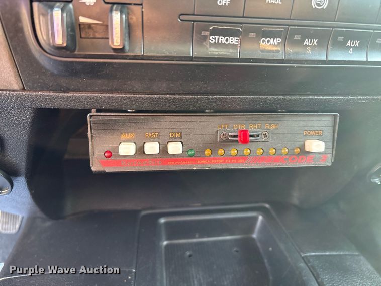 image for item DX8050 2014 Dodge Ram 5500 bucket truck