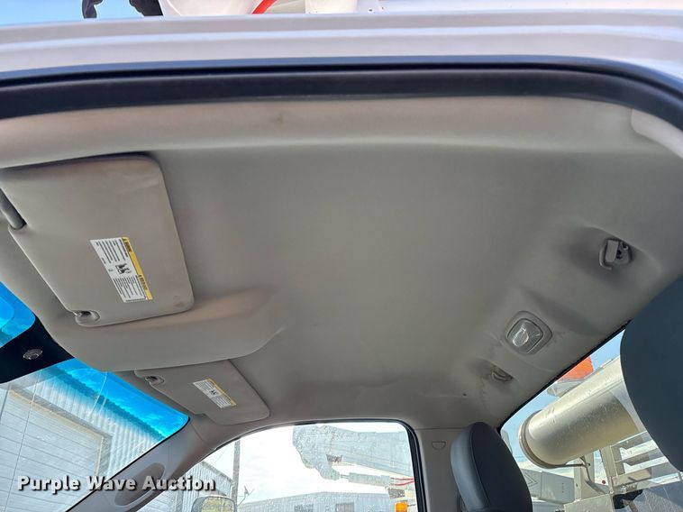 image for item DX8050 2014 Dodge Ram 5500 bucket truck