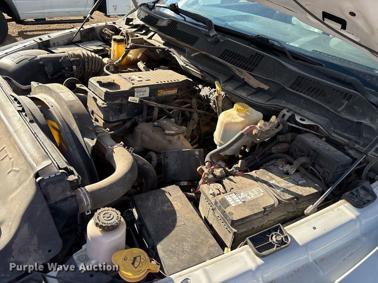 image for item DX8050 2014 Dodge Ram 5500 bucket truck