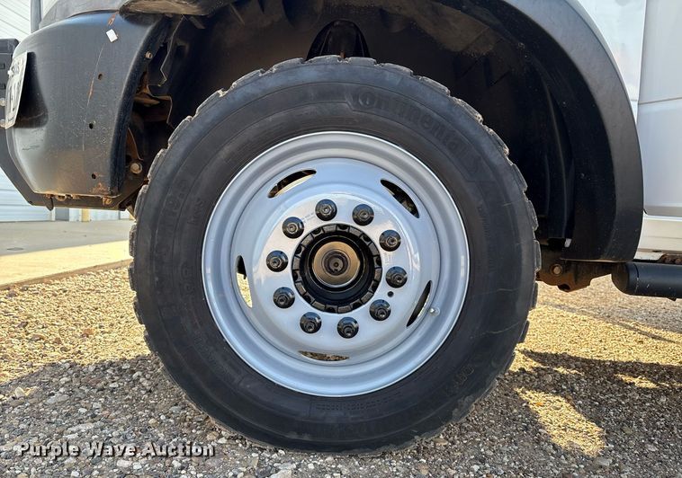 image for item DX8050 2014 Dodge Ram 5500 bucket truck