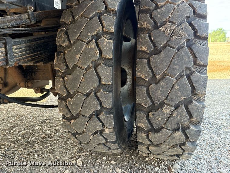 image for item DX8050 2014 Dodge Ram 5500 bucket truck