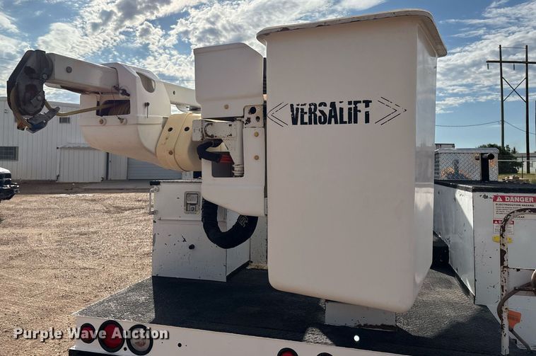 image for item DX8051 2012 Dodge Ram 5500 bucket truck