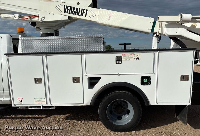 image for item DX8051 2012 Dodge Ram 5500 bucket truck