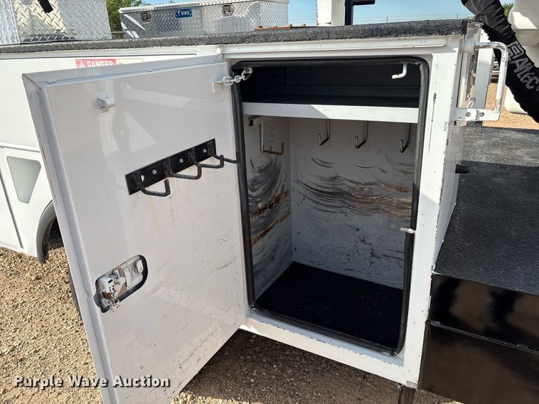 image for item DX8051 2012 Dodge Ram 5500 bucket truck