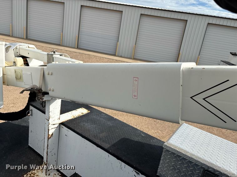 image for item DX8051 2012 Dodge Ram 5500 bucket truck