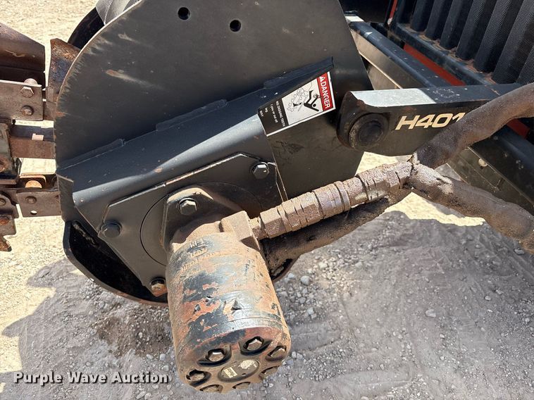 image for item DX8062 2007 Ditch Witch 420SX trencher