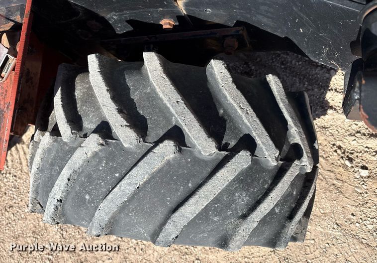 image for item DX8062 2007 Ditch Witch 420SX trencher