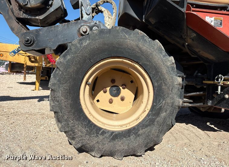 image for item DX8062 2007 Ditch Witch 420SX trencher