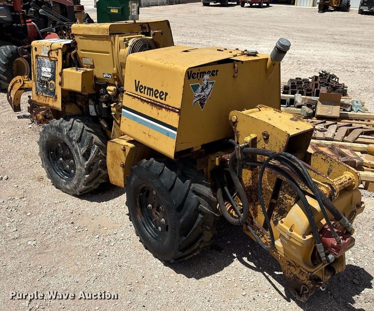 image for item DX8063 Vermeer LM-40 trencher