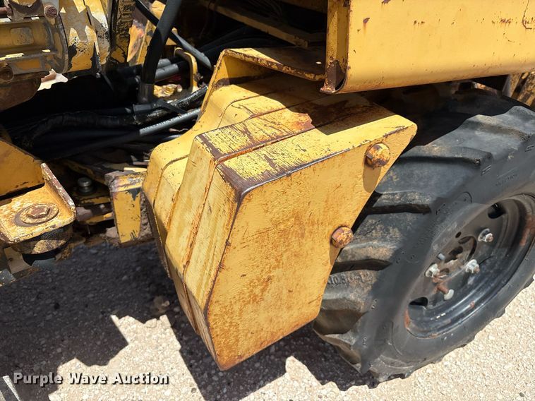image for item DX8063 Vermeer LM-40 trencher