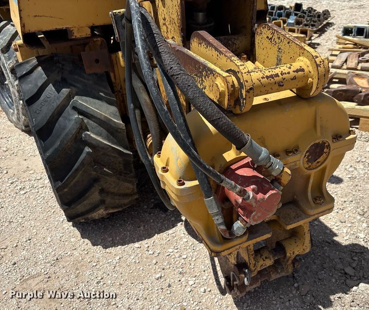 image for item DX8063 Vermeer LM-40 trencher