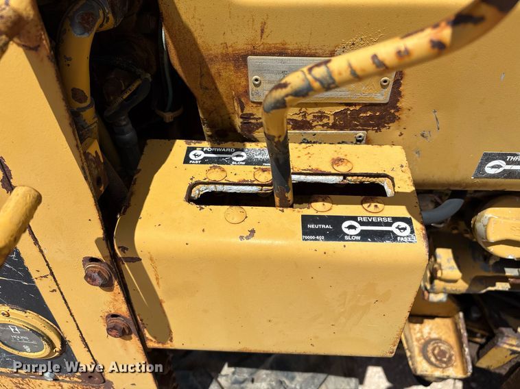 image for item DX8063 Vermeer LM-40 trencher