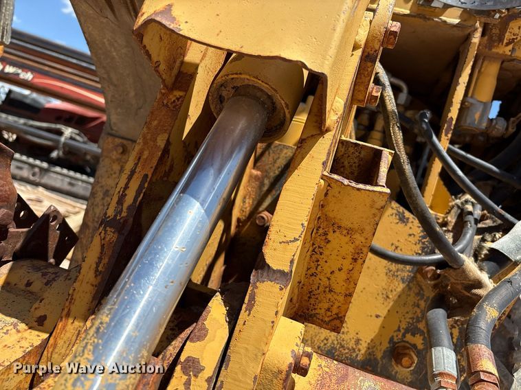 image for item DX8063 Vermeer LM-40 trencher