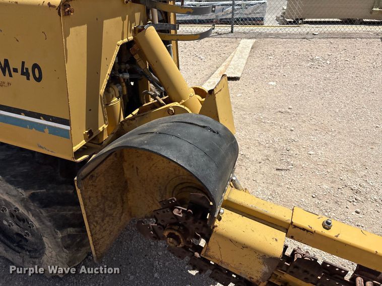 image for item DX8063 Vermeer LM-40 trencher