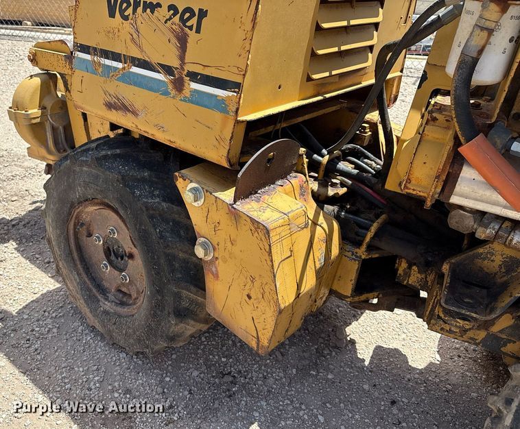 image for item DX8063 Vermeer LM-40 trencher