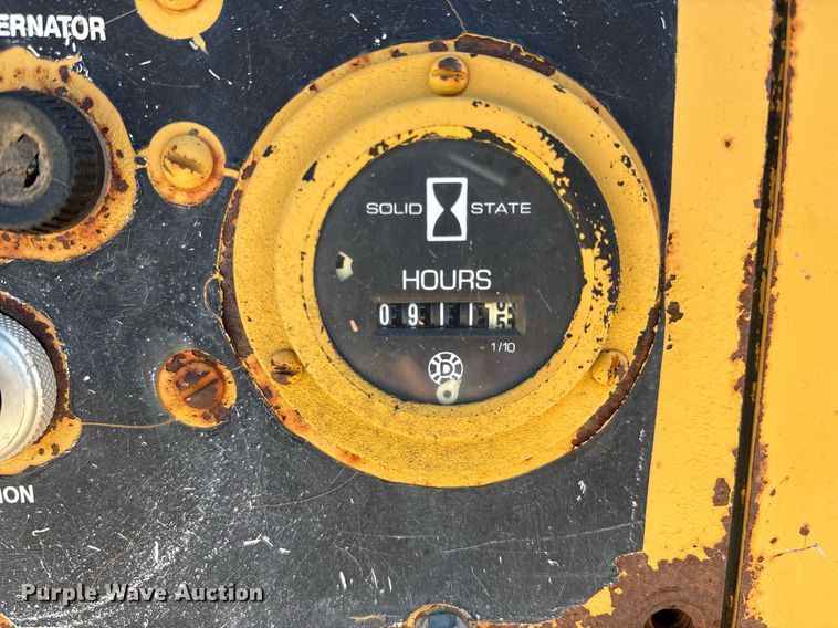 image for item DX8063 Vermeer LM-40 trencher