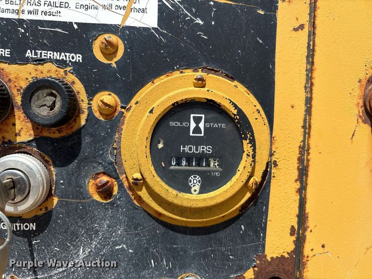 image for item DX8063 Vermeer LM-40 trencher