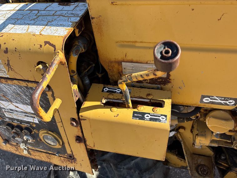 image for item DX8063 Vermeer LM-40 trencher