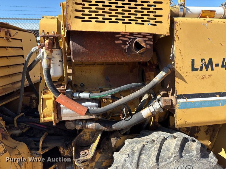 image for item DX8063 Vermeer LM-40 trencher