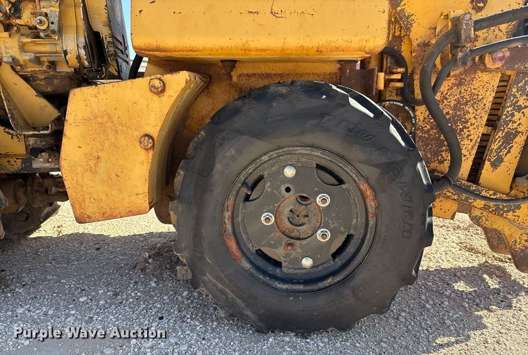 image for item DX8063 Vermeer LM-40 trencher