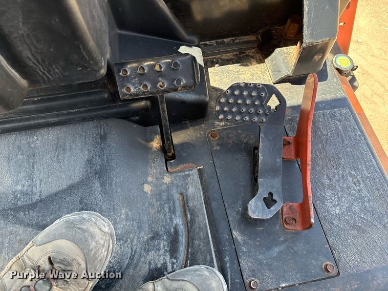 image for item DX8065 2005 Ditch Witch RT115 cable plow