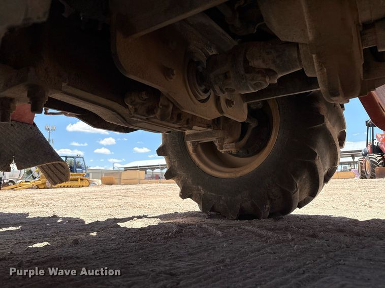 image for item DX8066 2006 Ditch Witch RT115 rock saw