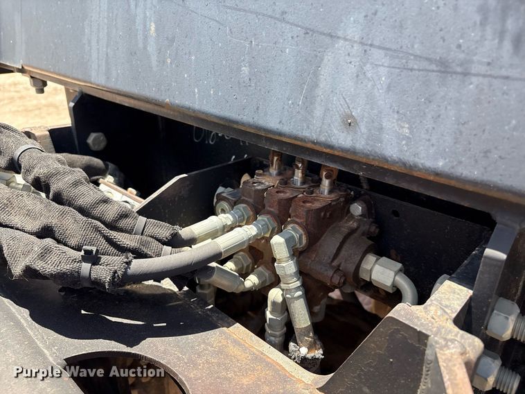 image for item DX8066 2006 Ditch Witch RT115 rock saw