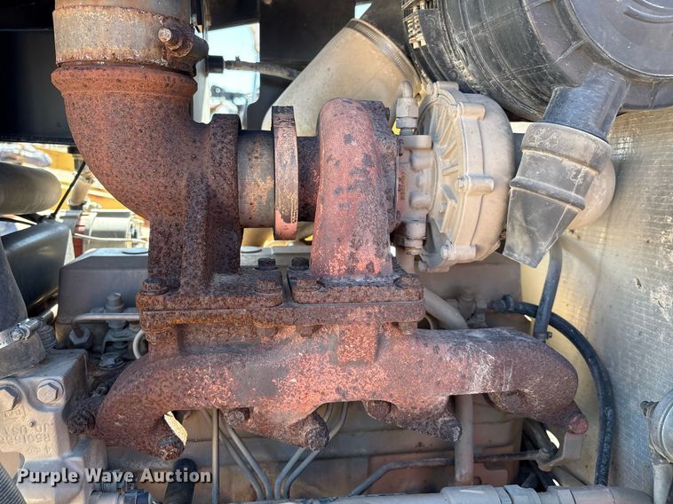 image for item DX8066 2006 Ditch Witch RT115 rock saw