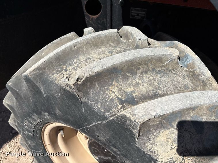 image for item DX8066 2006 Ditch Witch RT115 rock saw