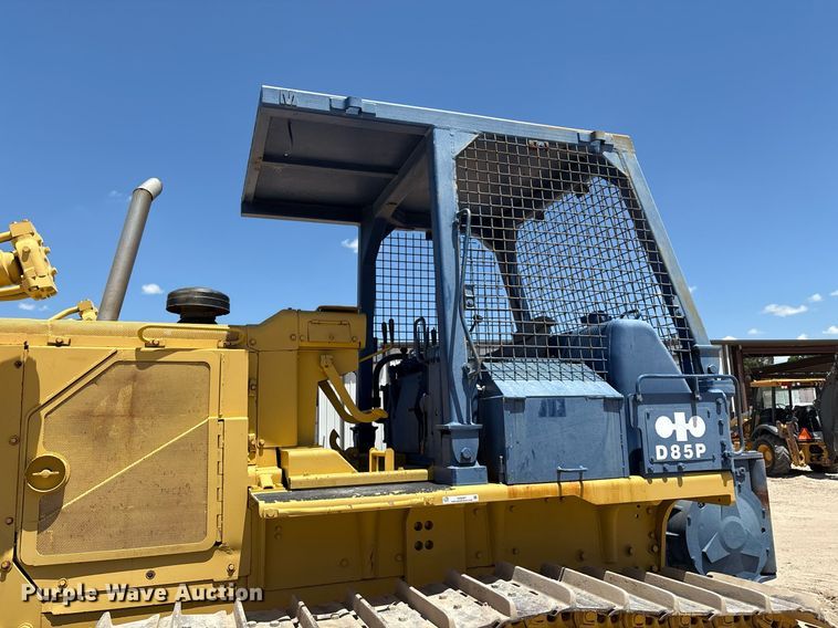 image for item DX8067 Komatsu D85P cable plow