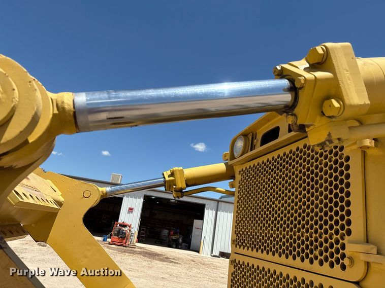 image for item DX8067 Komatsu D85P cable plow