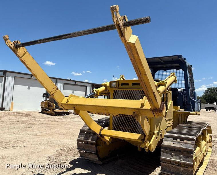 image for item DX8067 Komatsu D85P cable plow