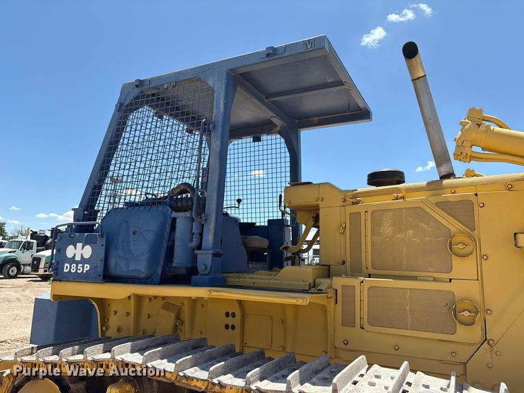 image for item DX8067 Komatsu D85P cable plow