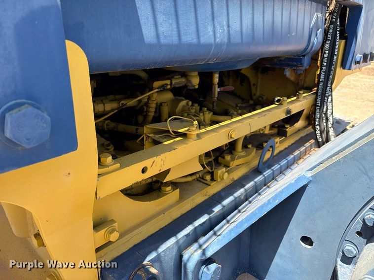 image for item DX8067 Komatsu D85P cable plow