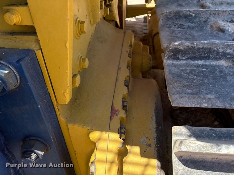 image for item DX8067 Komatsu D85P cable plow